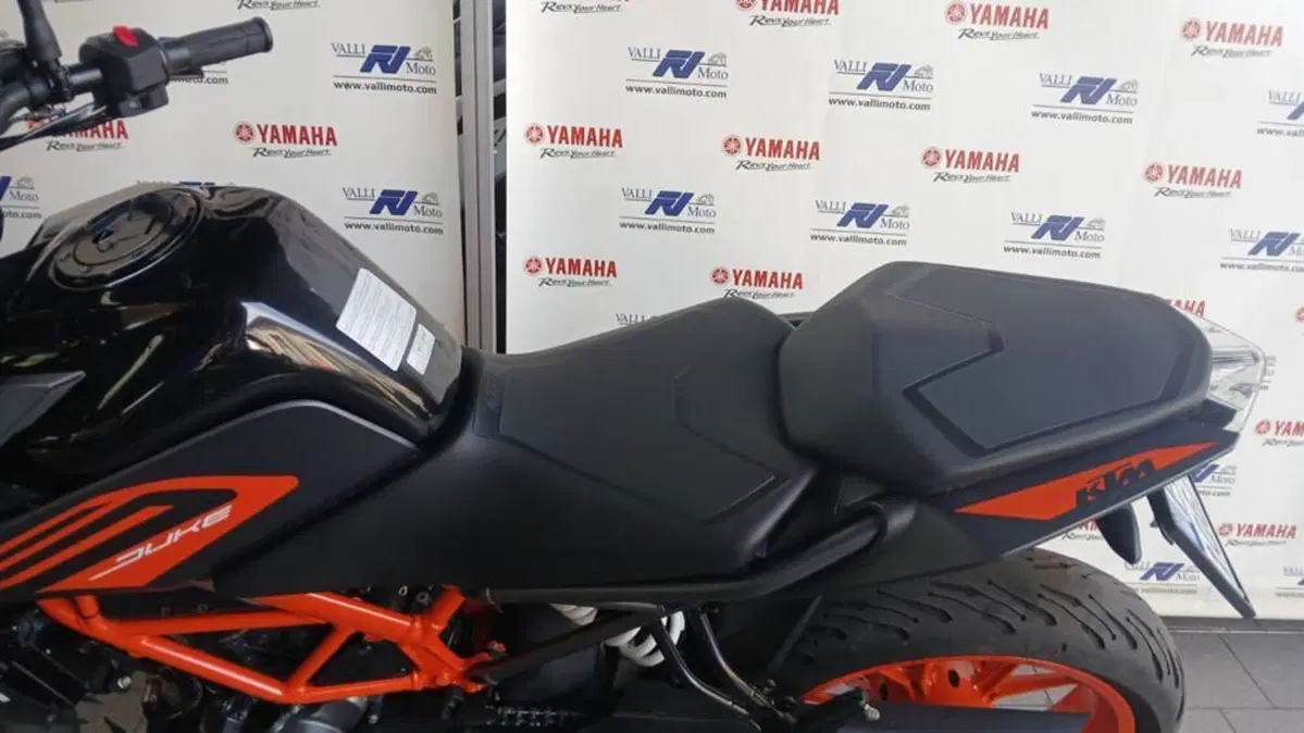 KTM 125 Duke (2024 - 25) (3)