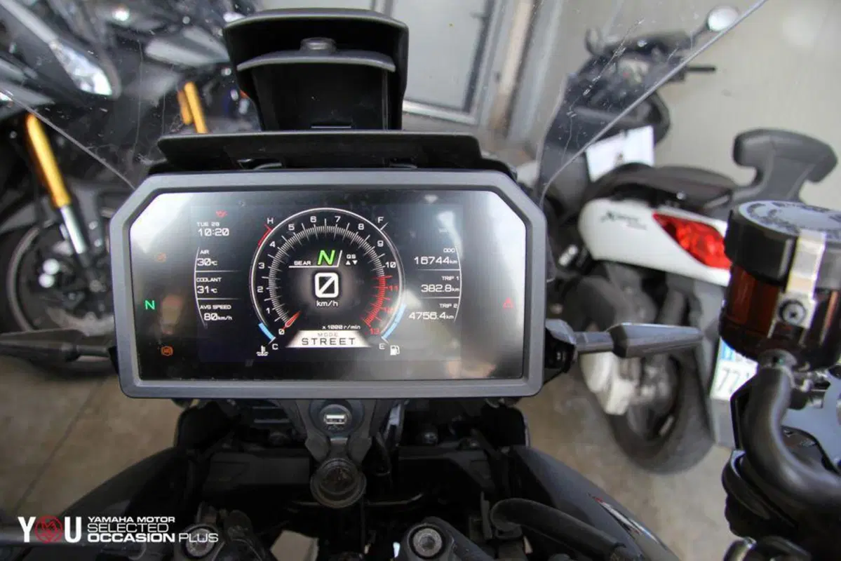 Yamaha Tracer 9 GT+ (2023 - 24) (5)