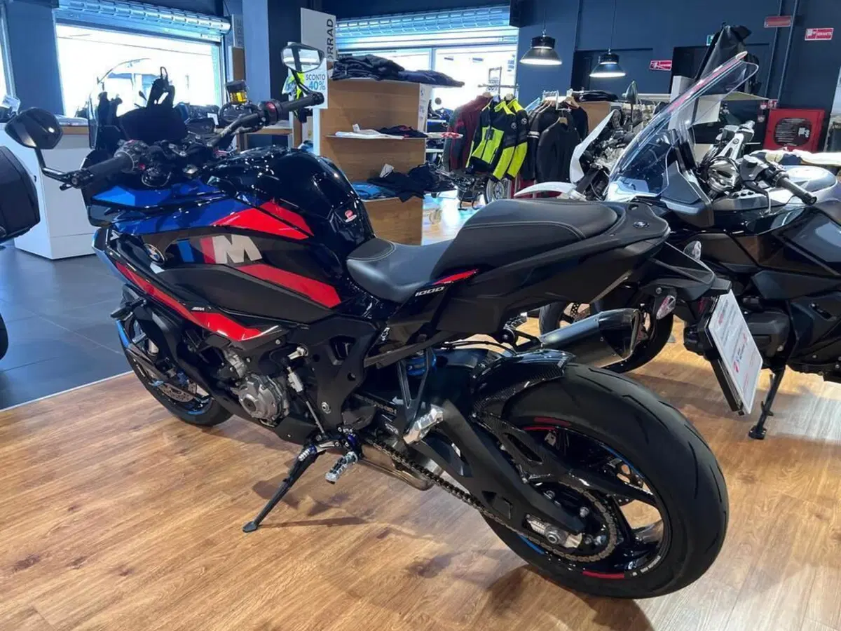 Bmw M 1000 XR (2024 - 27) (6)