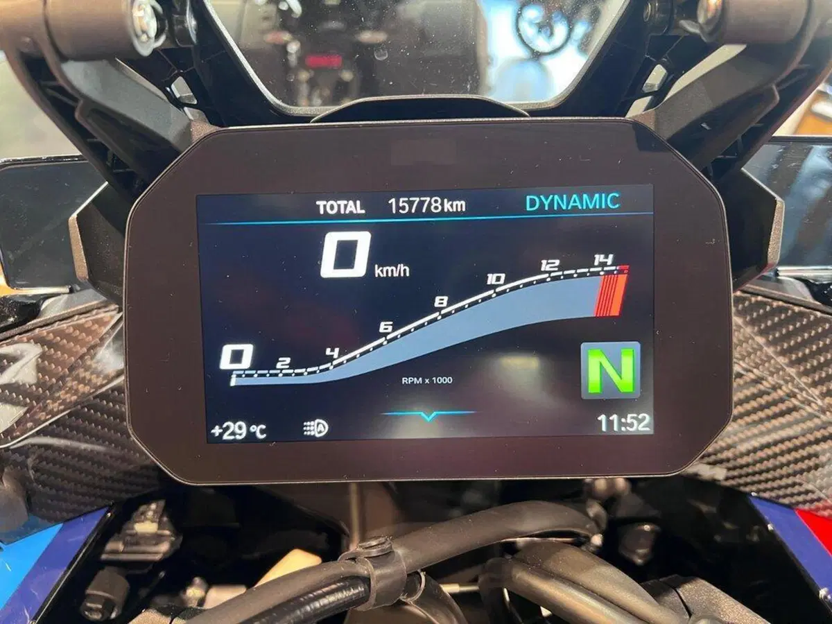 Bmw M 1000 XR (2024 - 27) (8)
