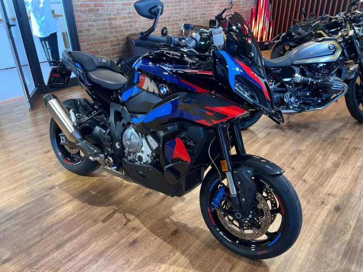 Bmw M 1000 XR (2024 - 27) (2)