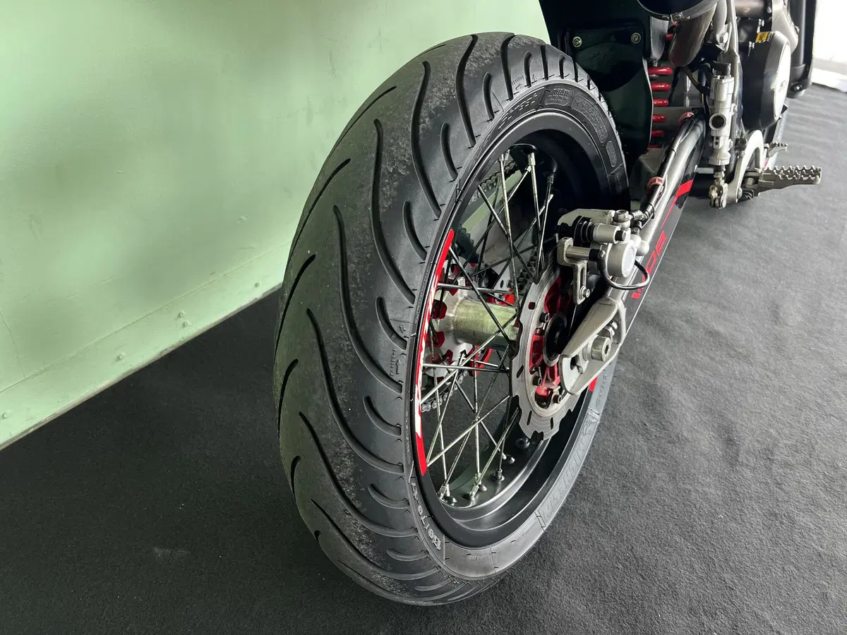 Fantic Motor XMF 125 Motard Performance 4t (2021 - 22) (18)