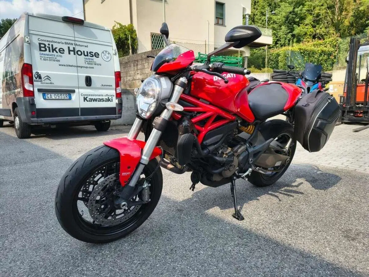 Ducati Monster 821 Stripe ABS (2015 - 17) (3)