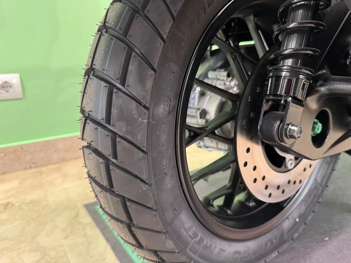 Honda ADV 350 (2025 - 26) (7)