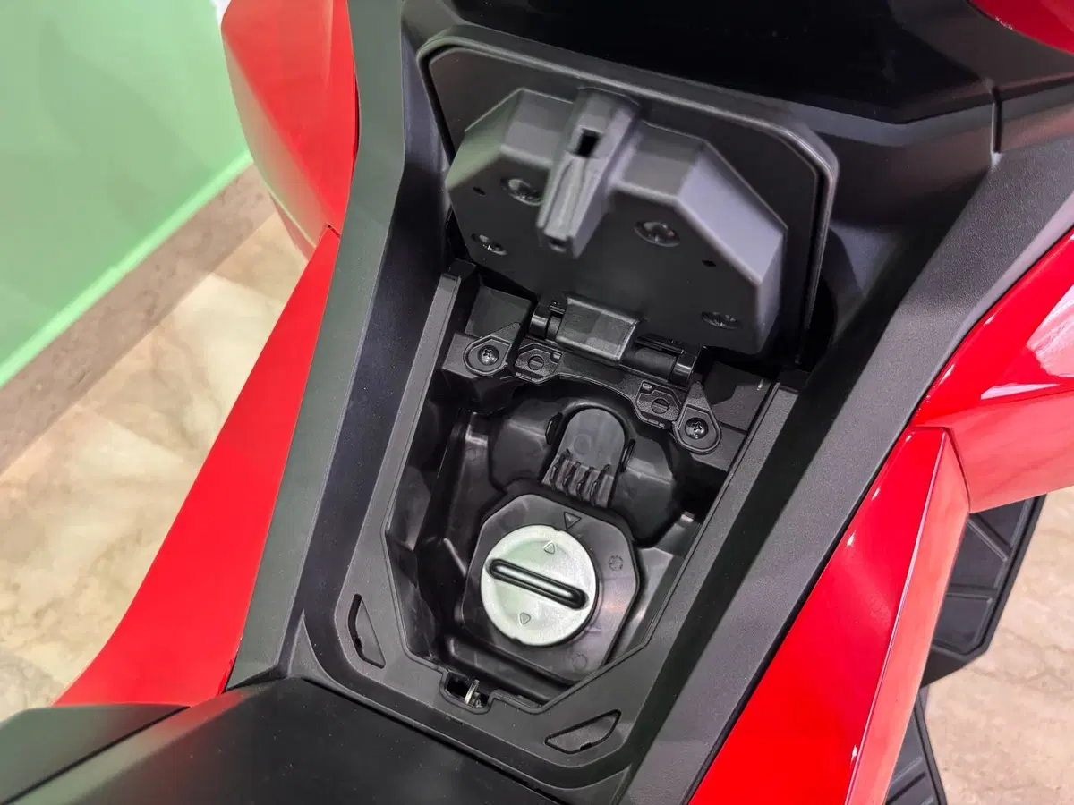 Honda ADV 350 (2025 - 26) (16)