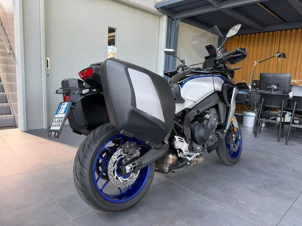 Yamaha MT-09 (2021 - 23) (3)