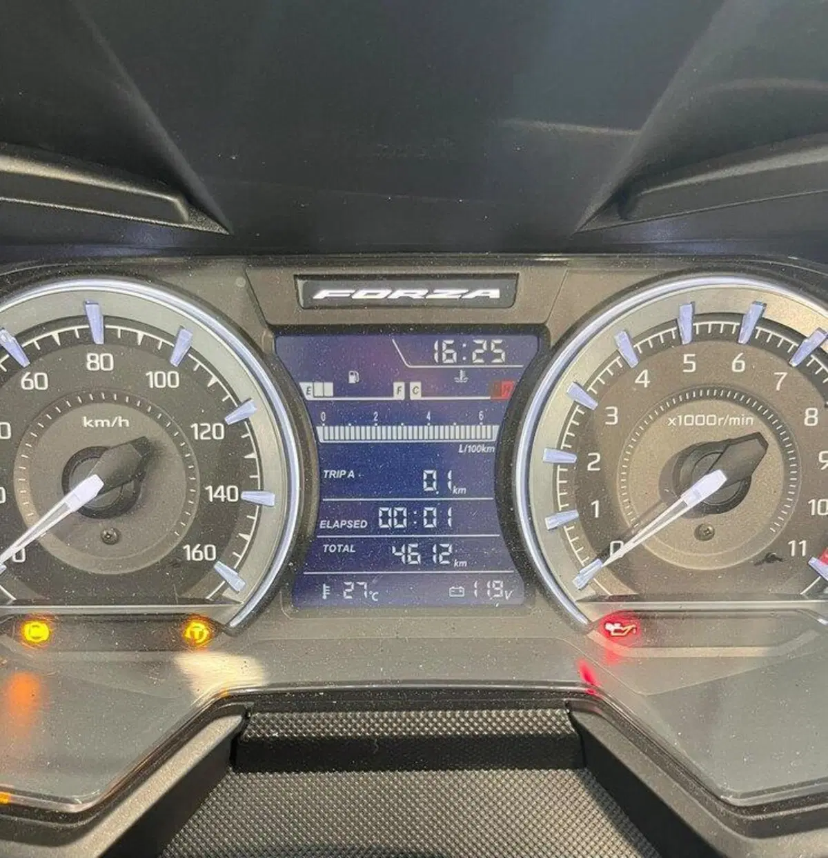 Honda Forza 350 (2022 - 24) (3)