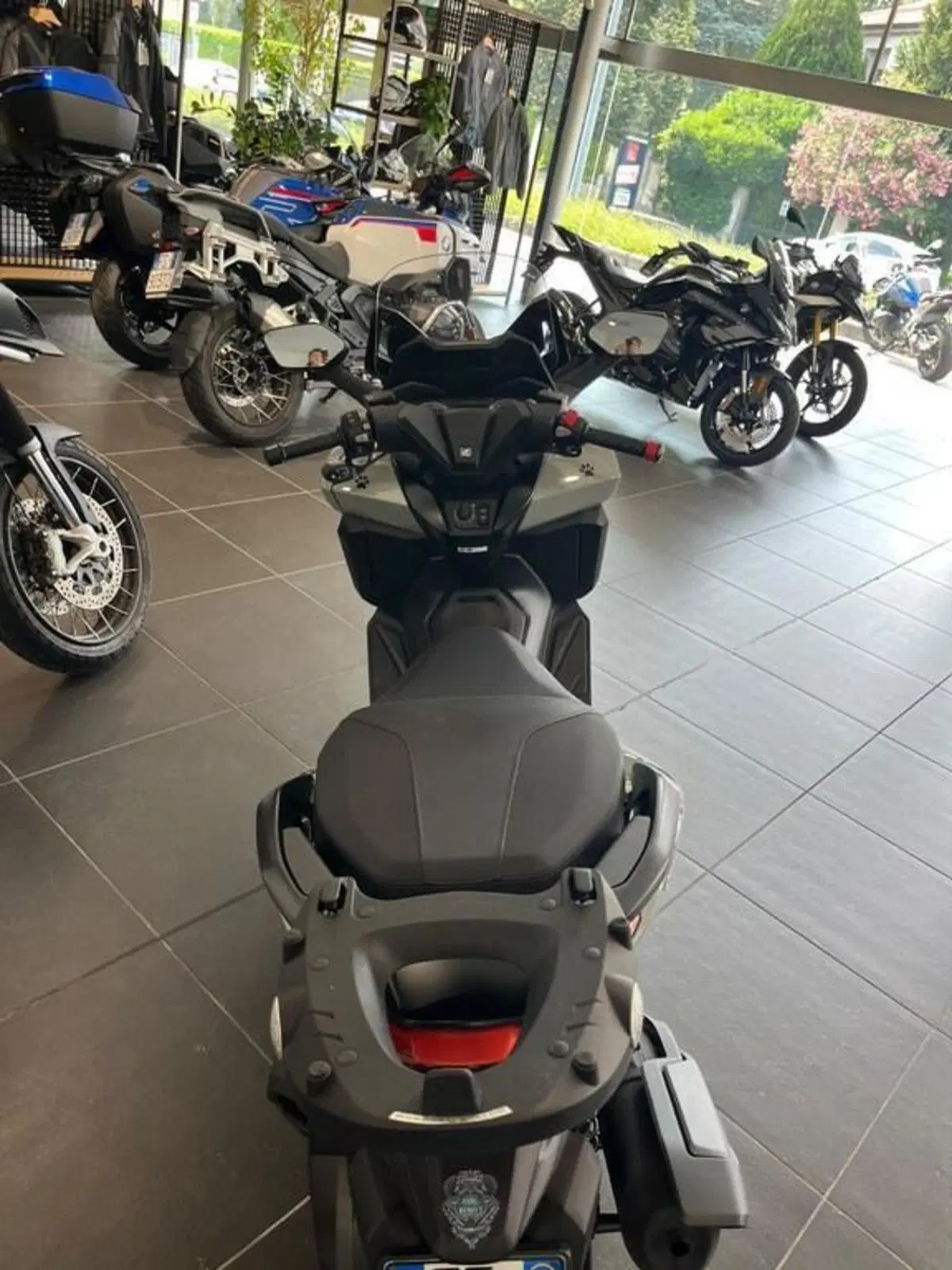 Honda Forza 350 (2022 - 24) (10)