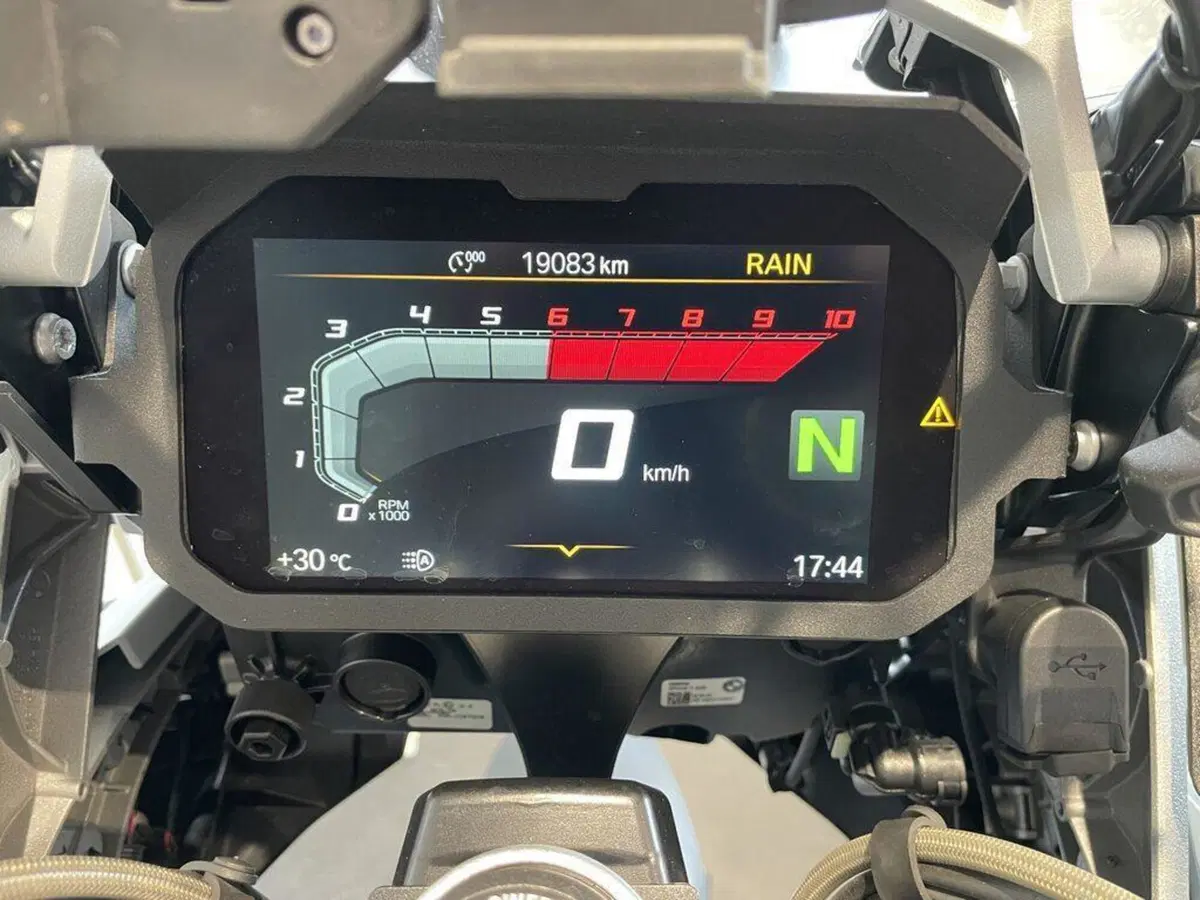 Bmw R 1250 GS Adventure (2021 - 24) (11)