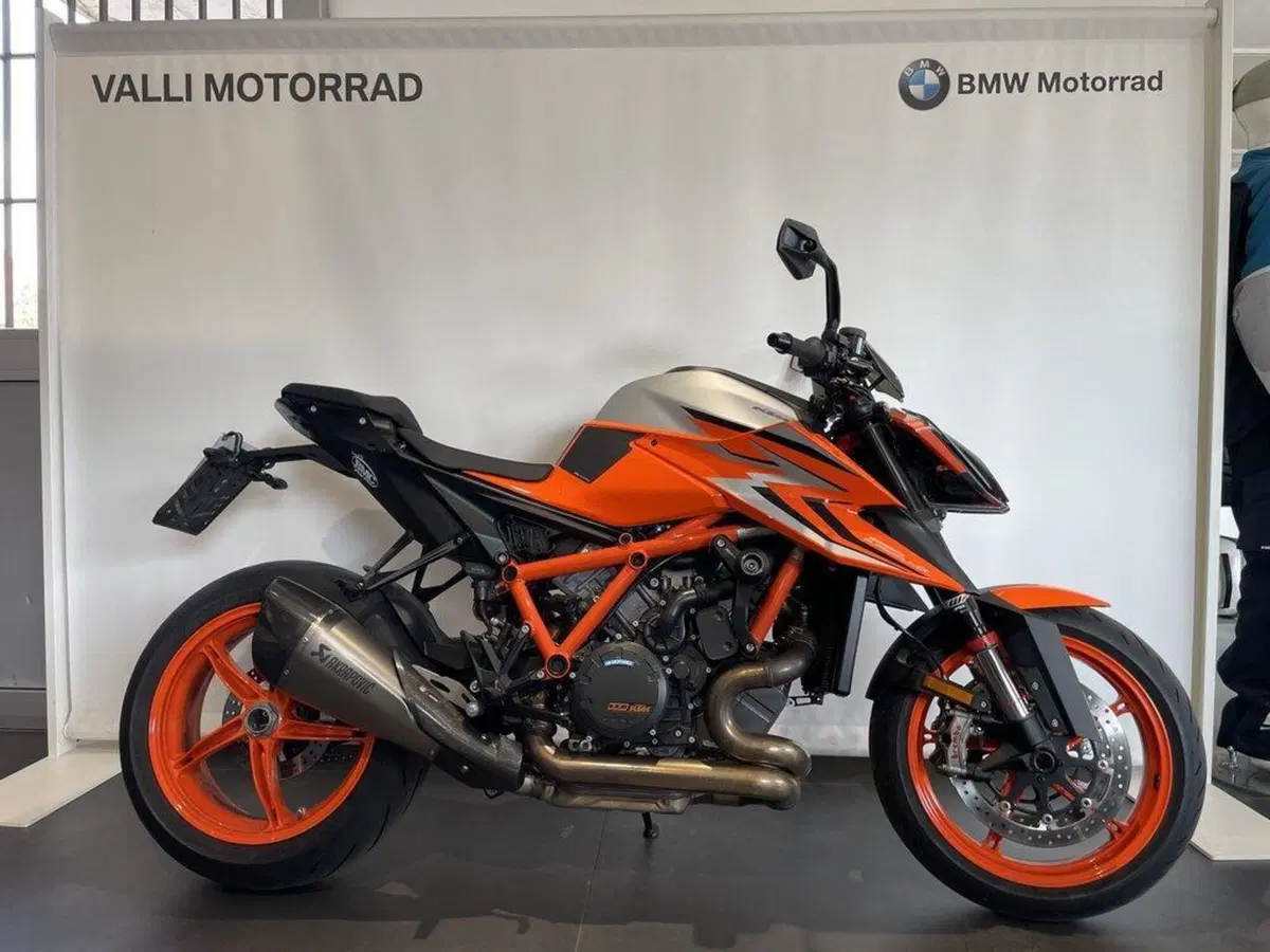 KTM 1290 Super Duke R (2021)