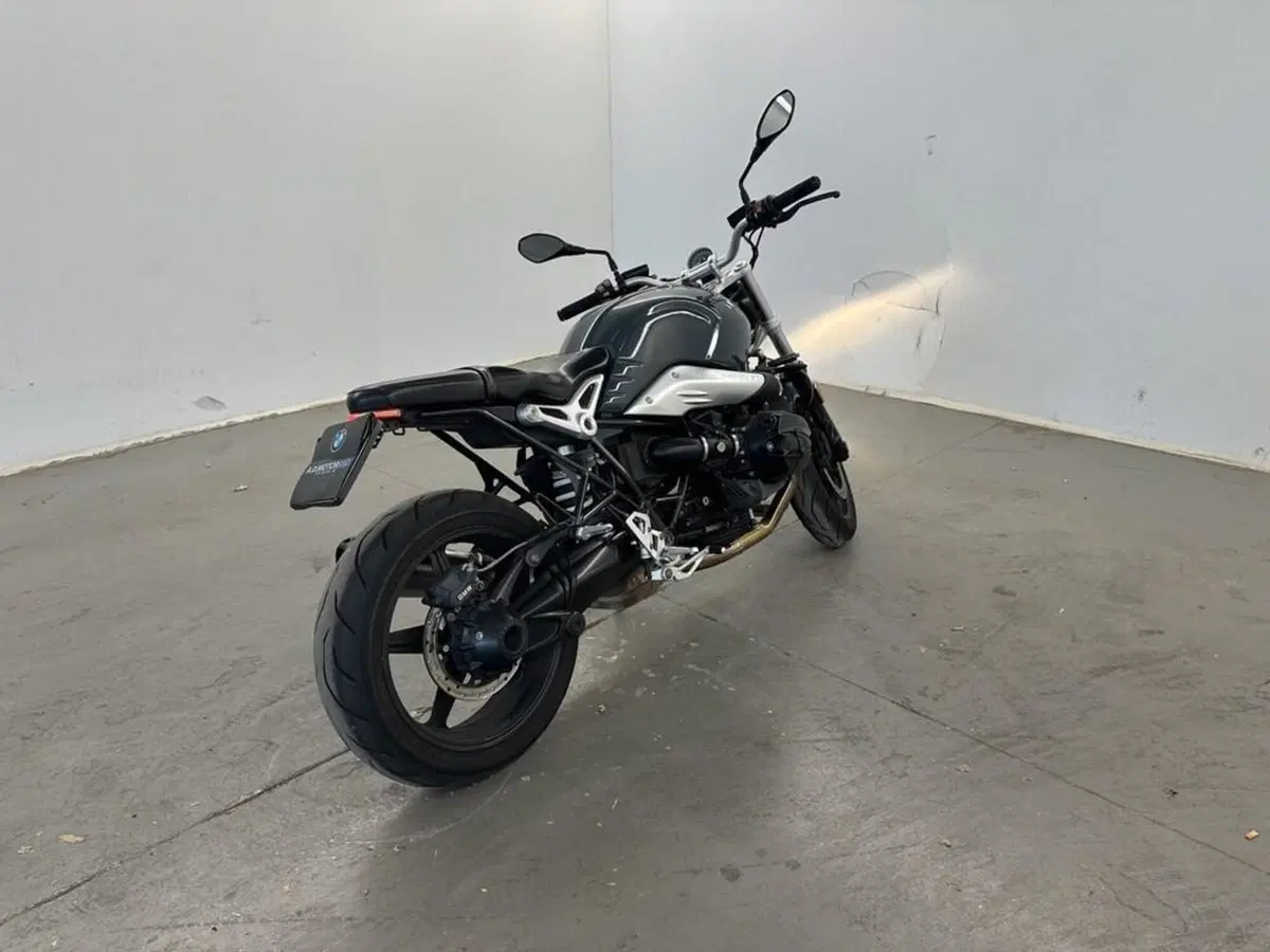 Bmw R nineT 1200 Pure (2017 - 20) (7)