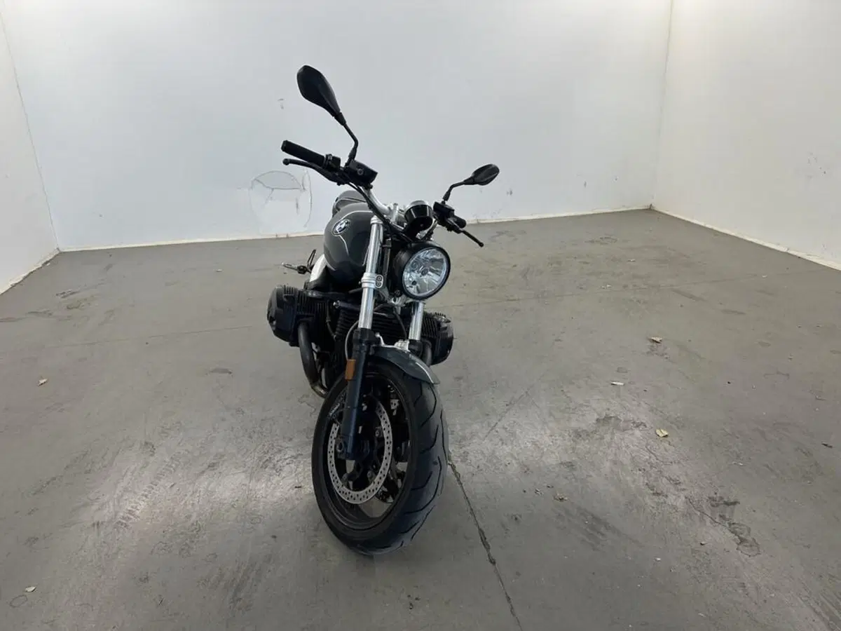 Bmw R nineT 1200 Pure (2017 - 20) (2)