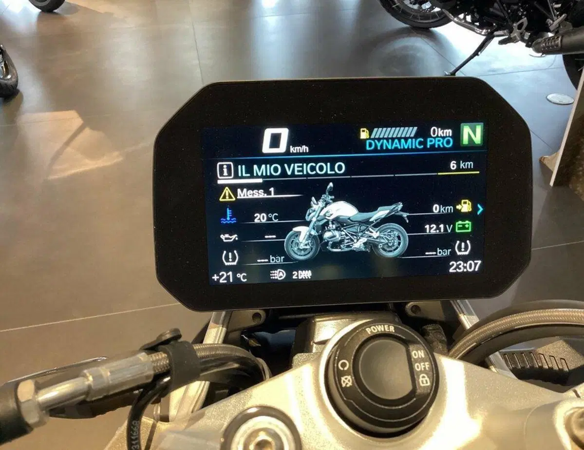 Bmw R 1250 R (2021 - 25) (10)