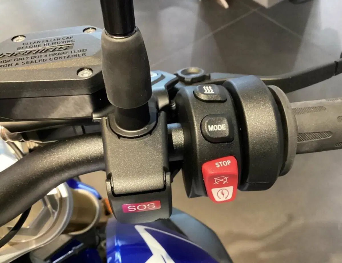 Bmw R 1250 R (2021 - 25) (11)