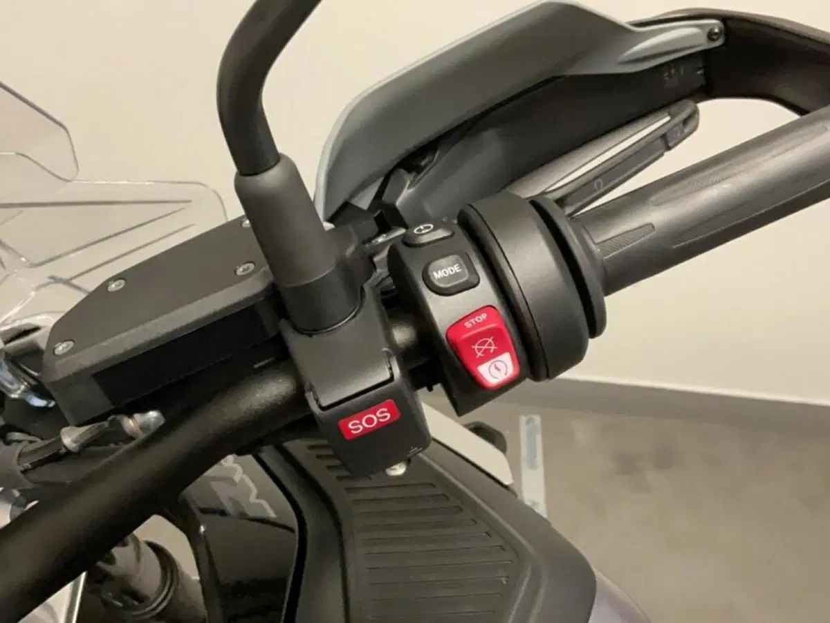 Bmw R 1300 GS Adventure Triple Black (2025 - 26) (10)