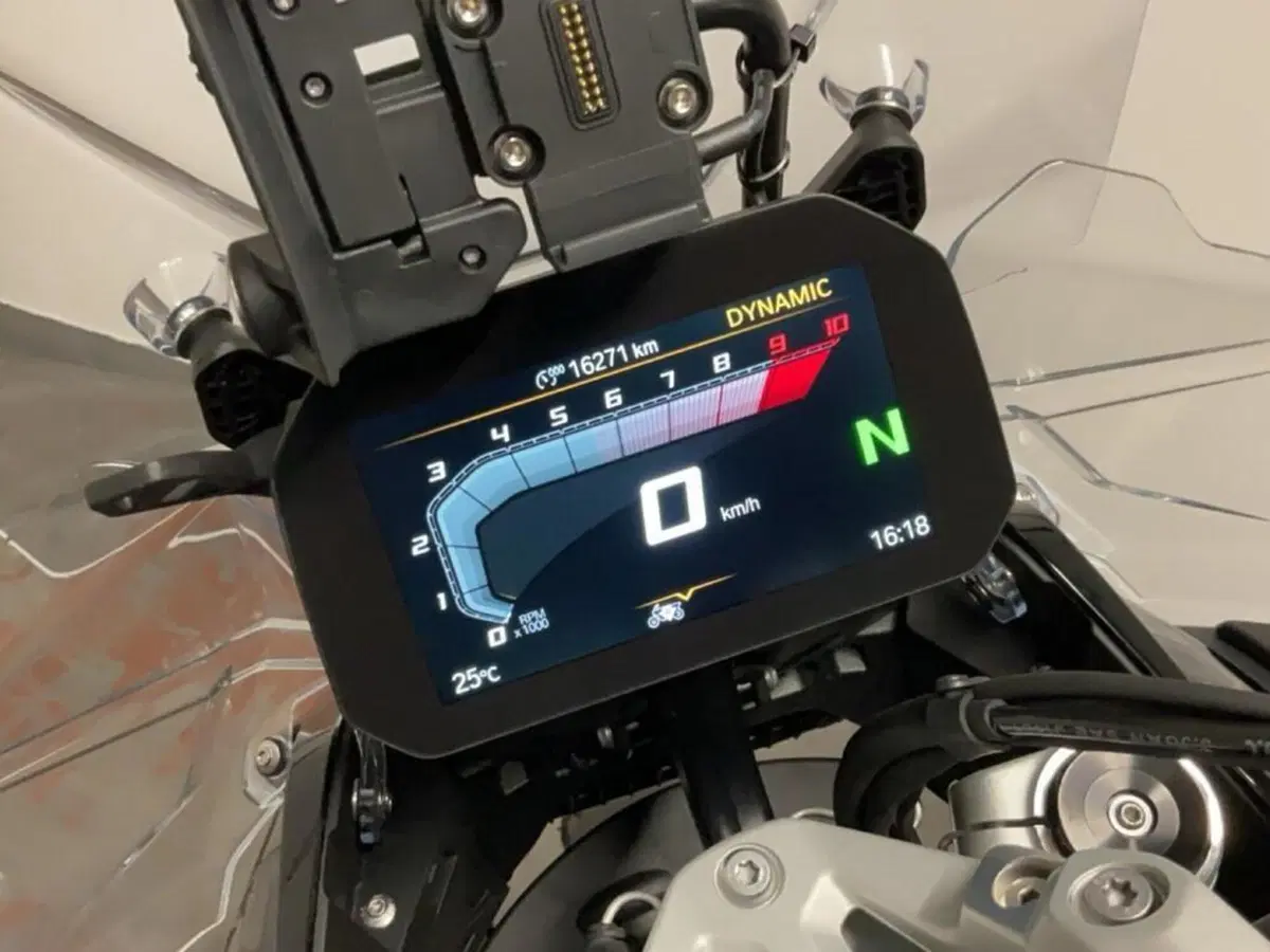 Bmw R 1300 GS Adventure Triple Black (2025 - 26) (11)