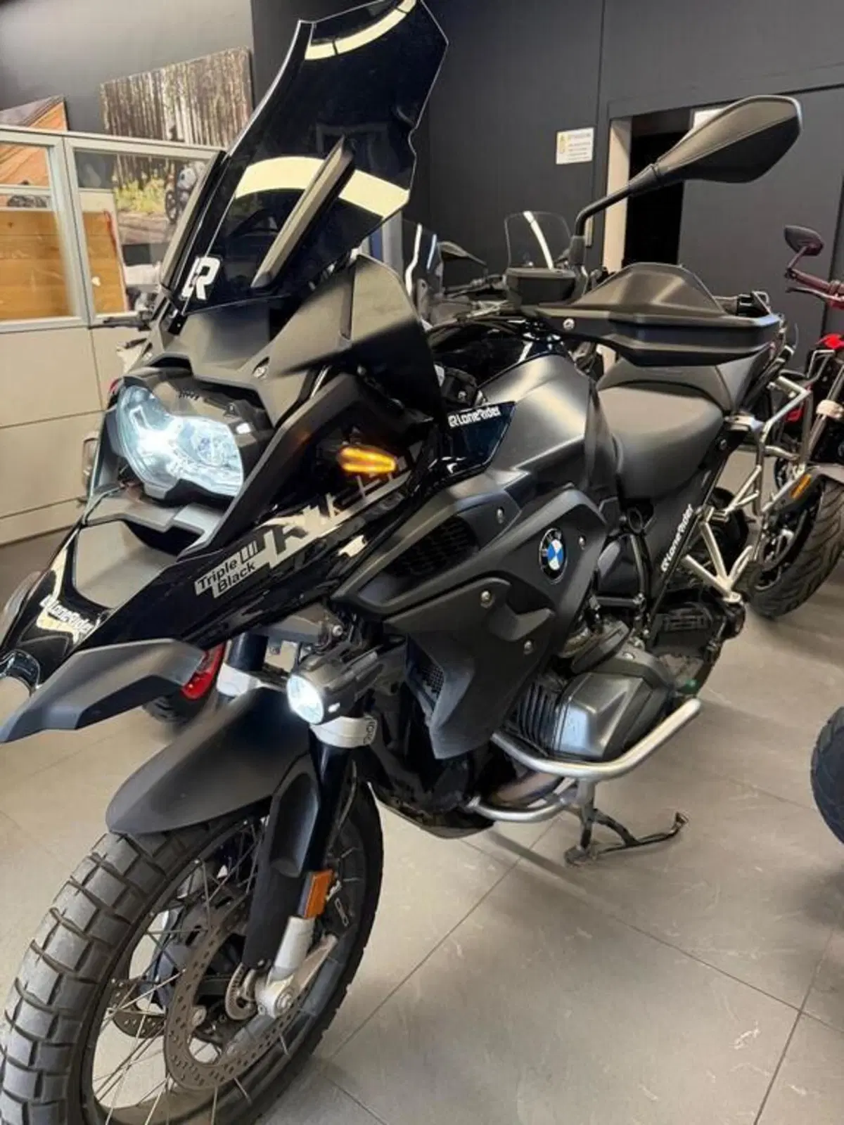 Bmw R 1250 GS (2021 - 24) (2)