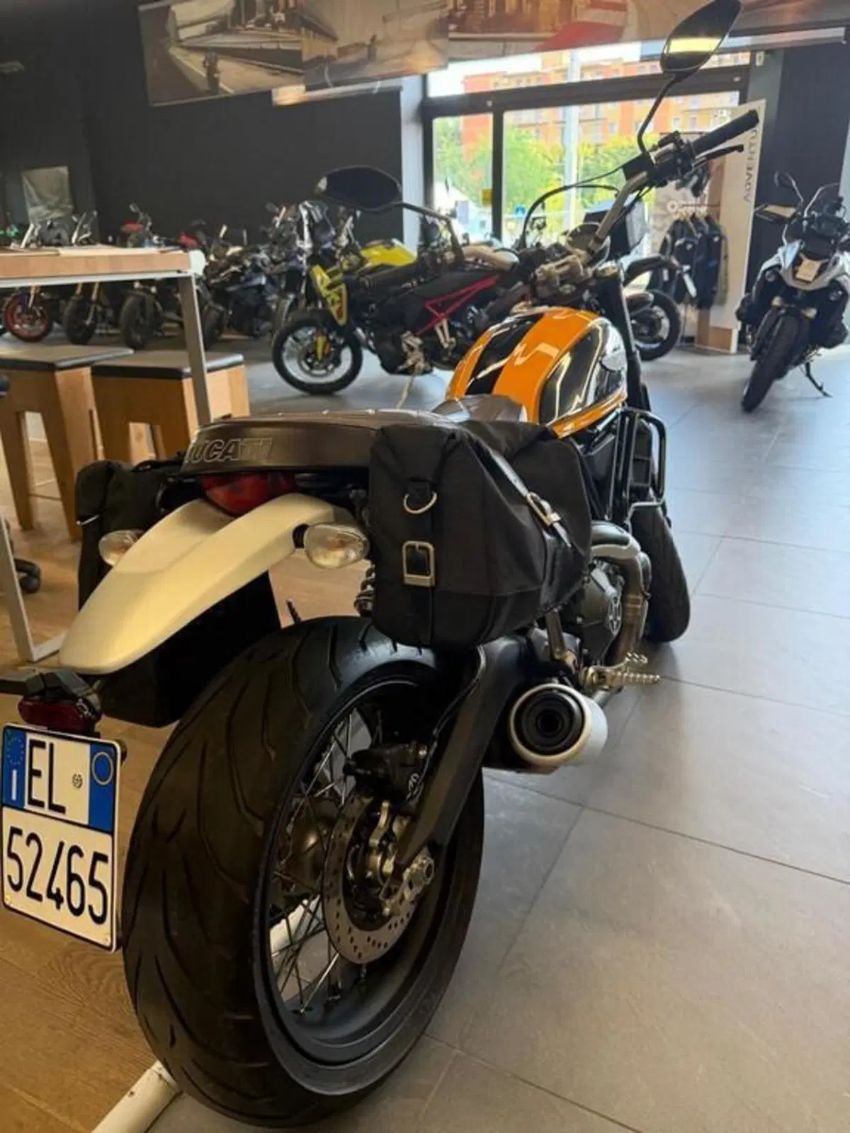 Ducati Scrambler 800 Classic (2017 - 18) (4)