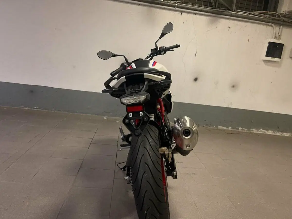 Bmw G 310 R (2021 - 25) (6)