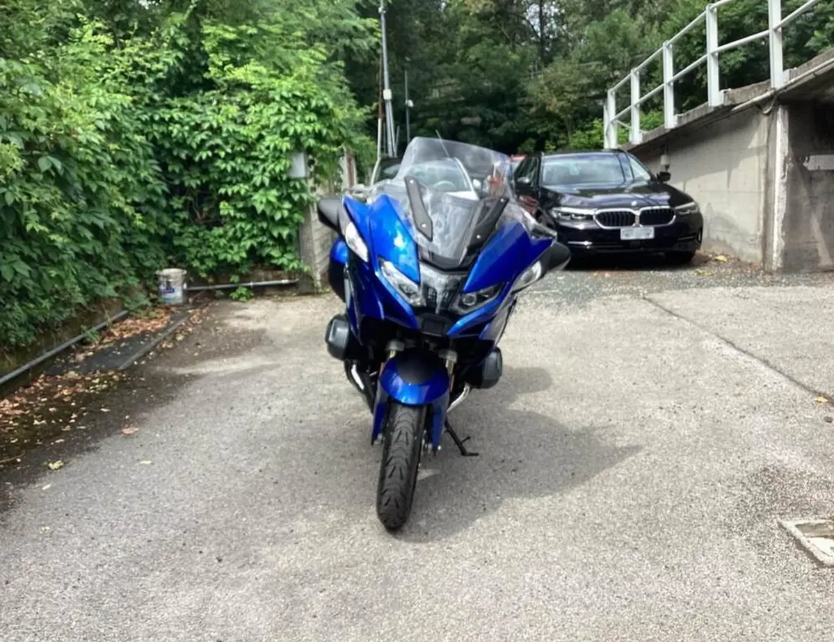 Bmw R 1250 RT (2021 - 25) (2)