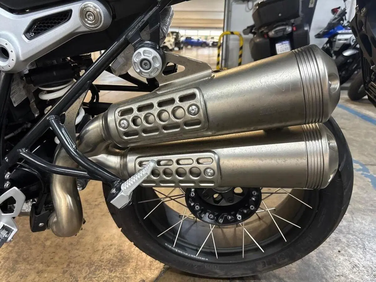 Bmw R nineT Urban GS (2021 - 24) (10)
