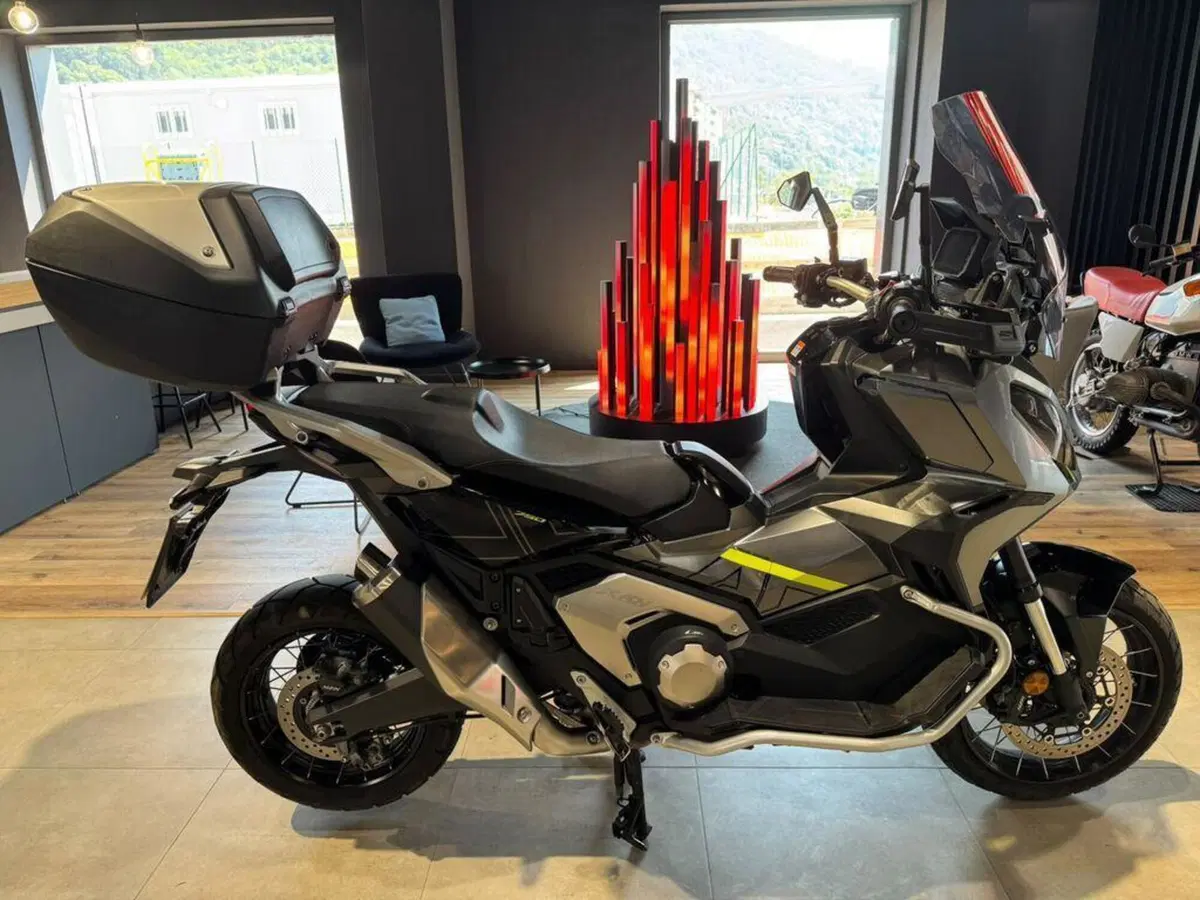 Honda X-ADV 750 DCT (2021 - 24)