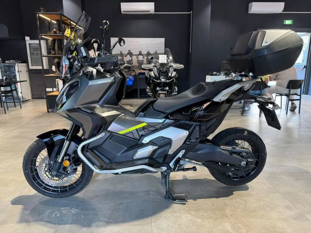Honda X-ADV 750 DCT (2021 - 24) (5)
