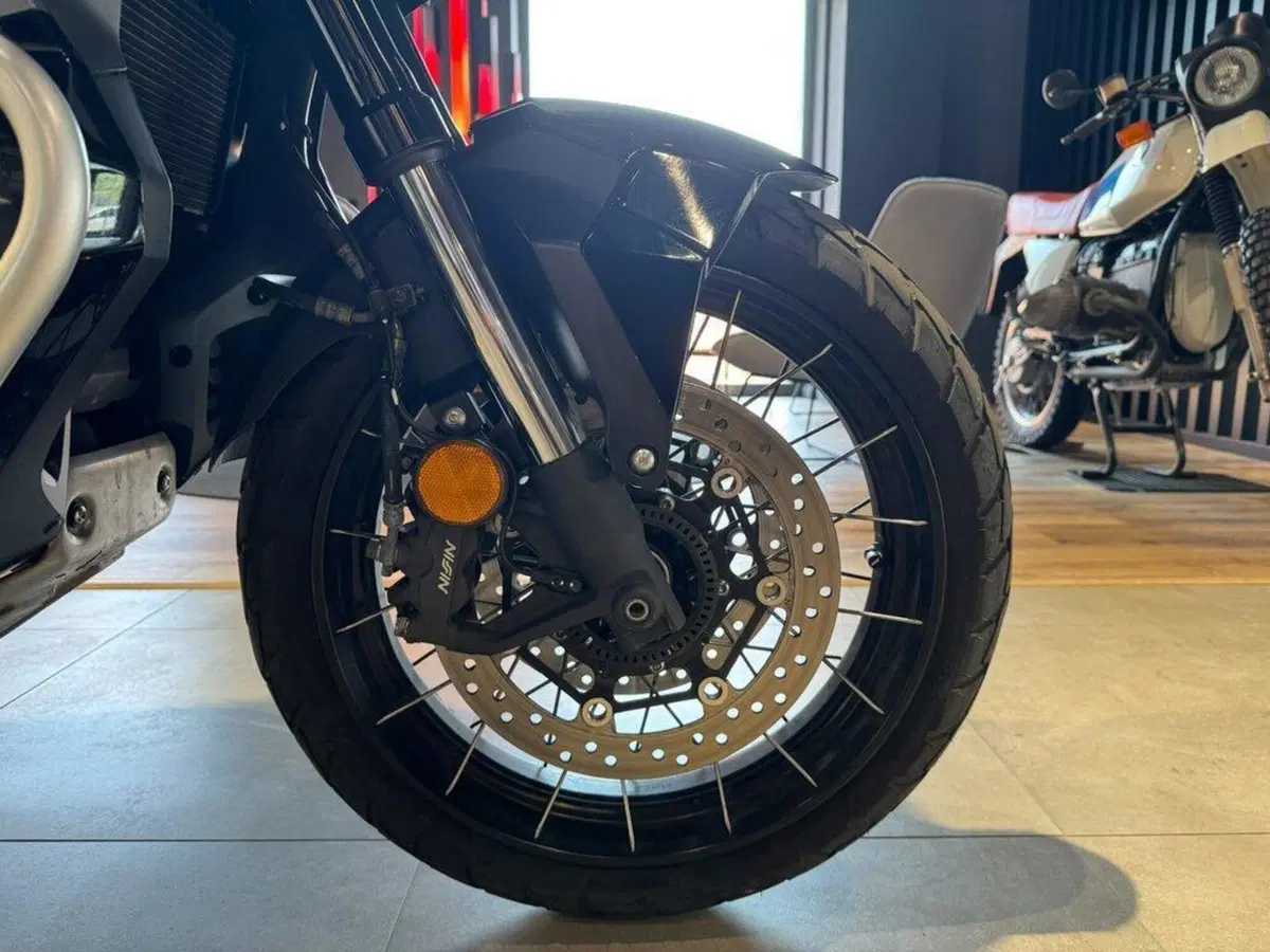Honda X-ADV 750 DCT (2021 - 24) (13)