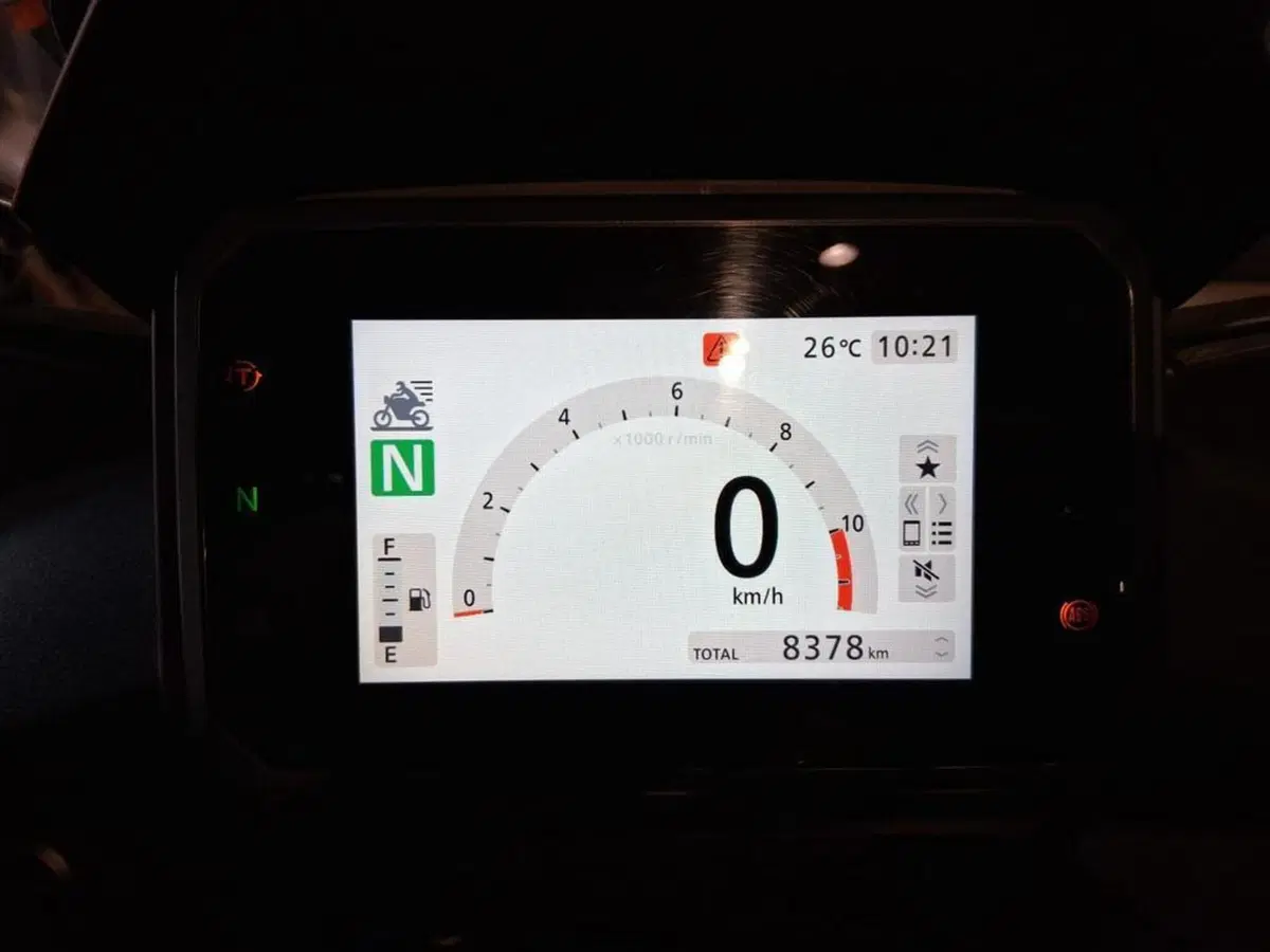 Honda Transalp XL750 (2025) (12)