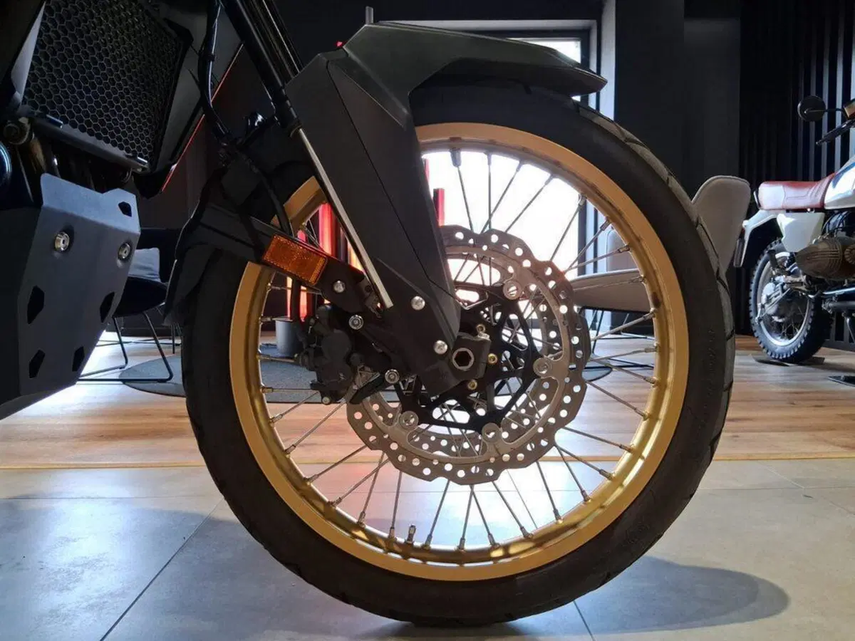 Honda Transalp XL750 (2025) (14)