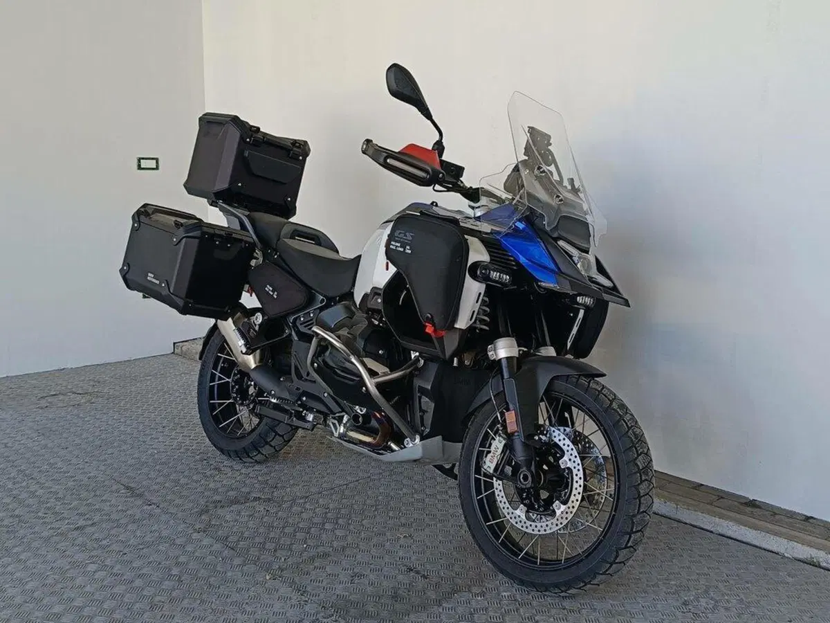 Bmw R 1300 GS Adventure Trophy (2025 - 26) (3)