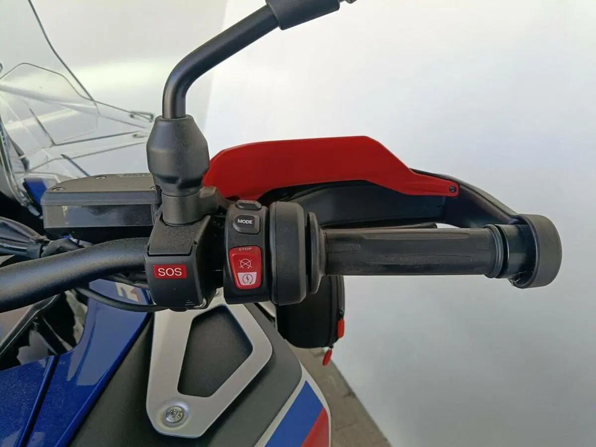 Bmw R 1300 GS Adventure Trophy (2025 - 26) (9)