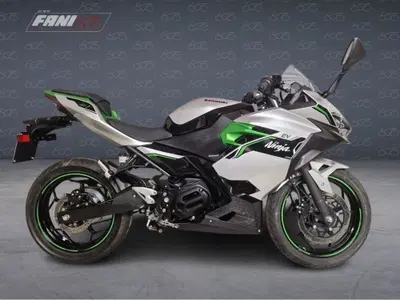 Kawasaki Ninja e-1 (2024 - 26) usata