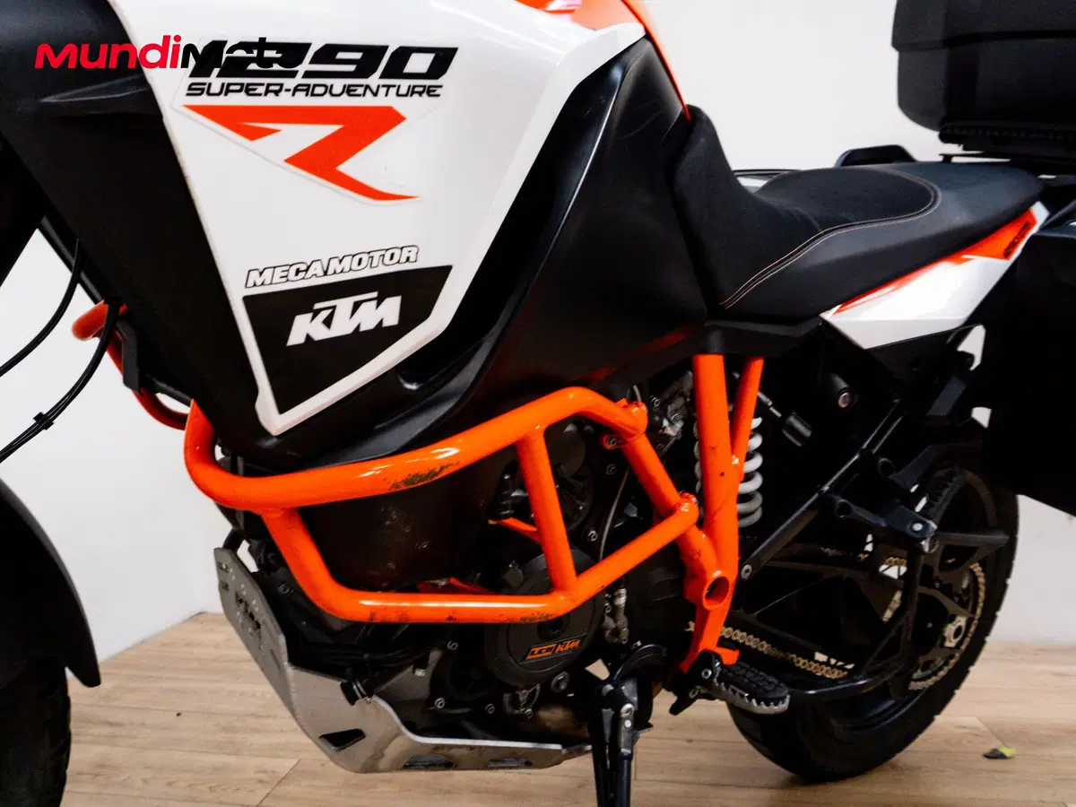 KTM 1290 Super Adventure R (2021) (9)