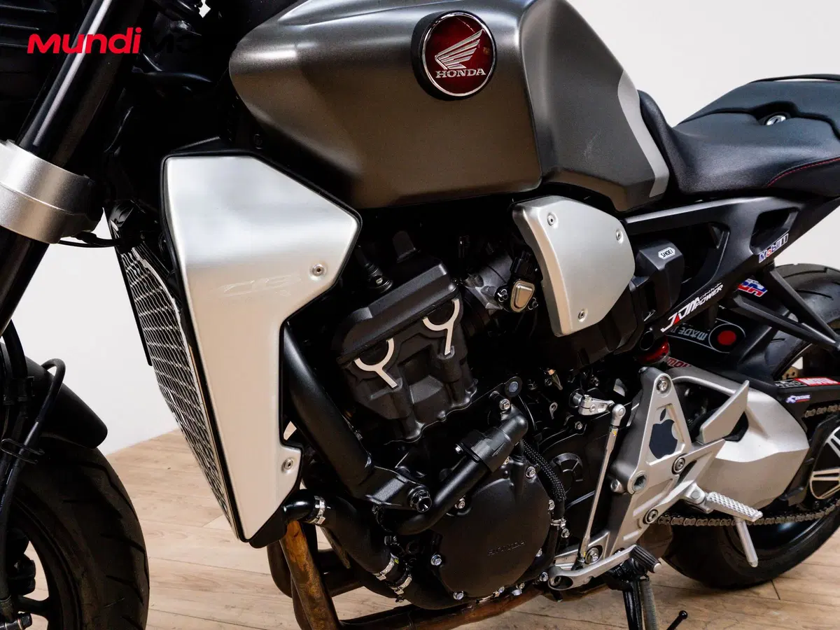 Honda CB 1000 R ABS (2011 - 17) (9)