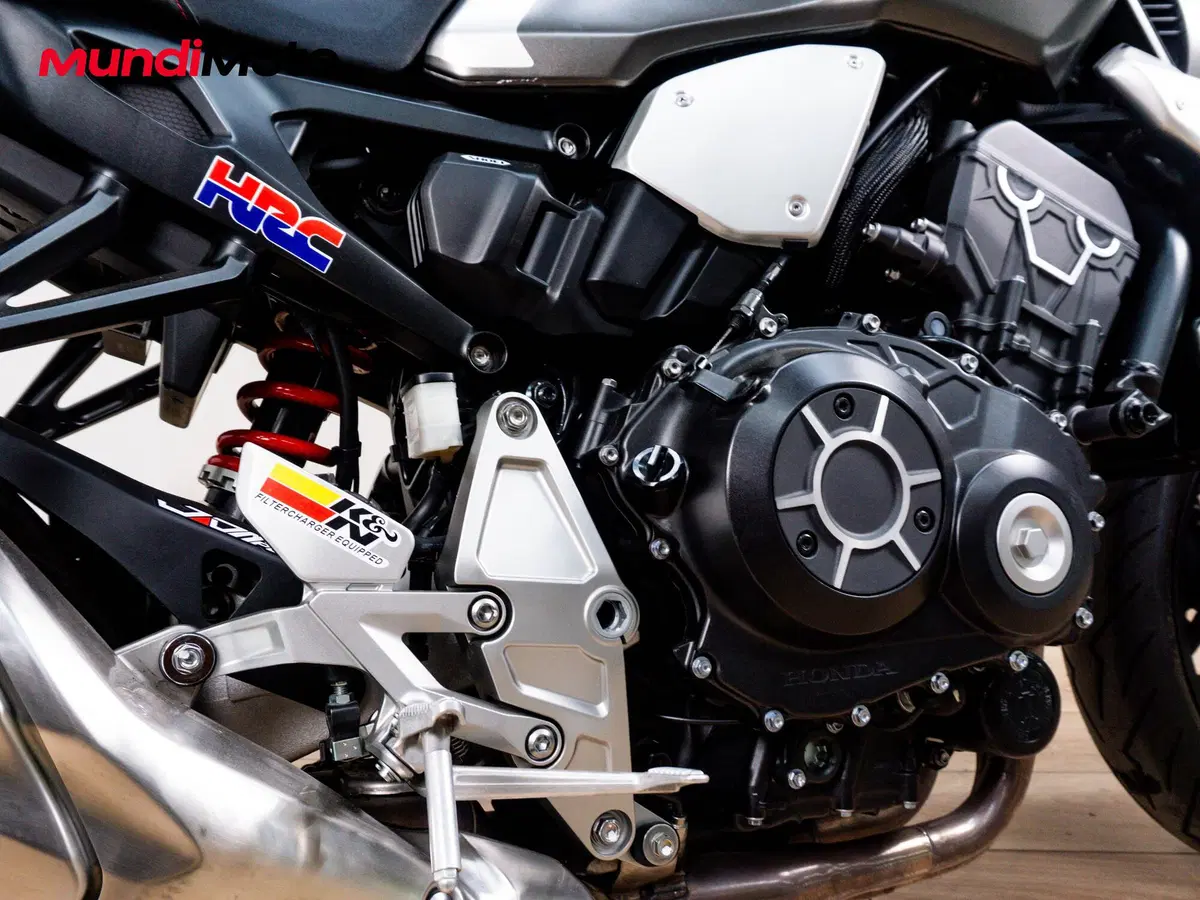 Honda CB 1000 R ABS (2011 - 17) (4)