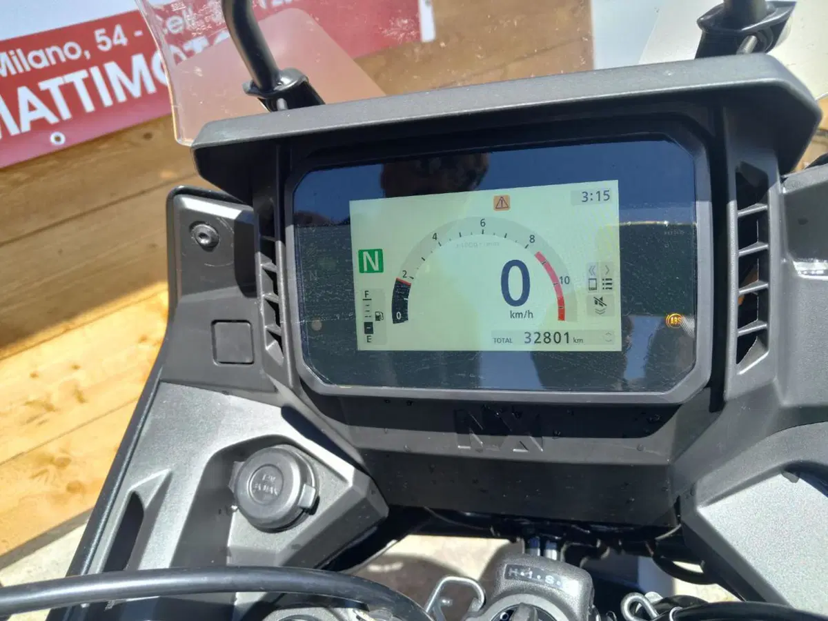 Honda NX500 (2024 - 25) (10)