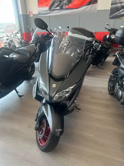 Suzuki Burgman AN 400 (2017 - 20) usata