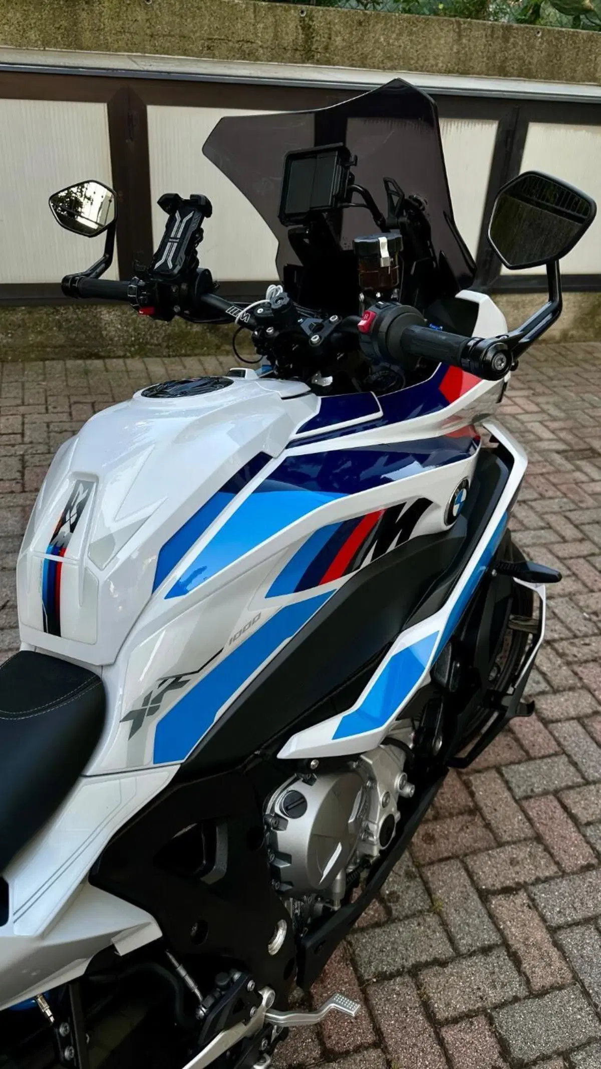 Bmw M 1000 XR (2024 - 27) (7)