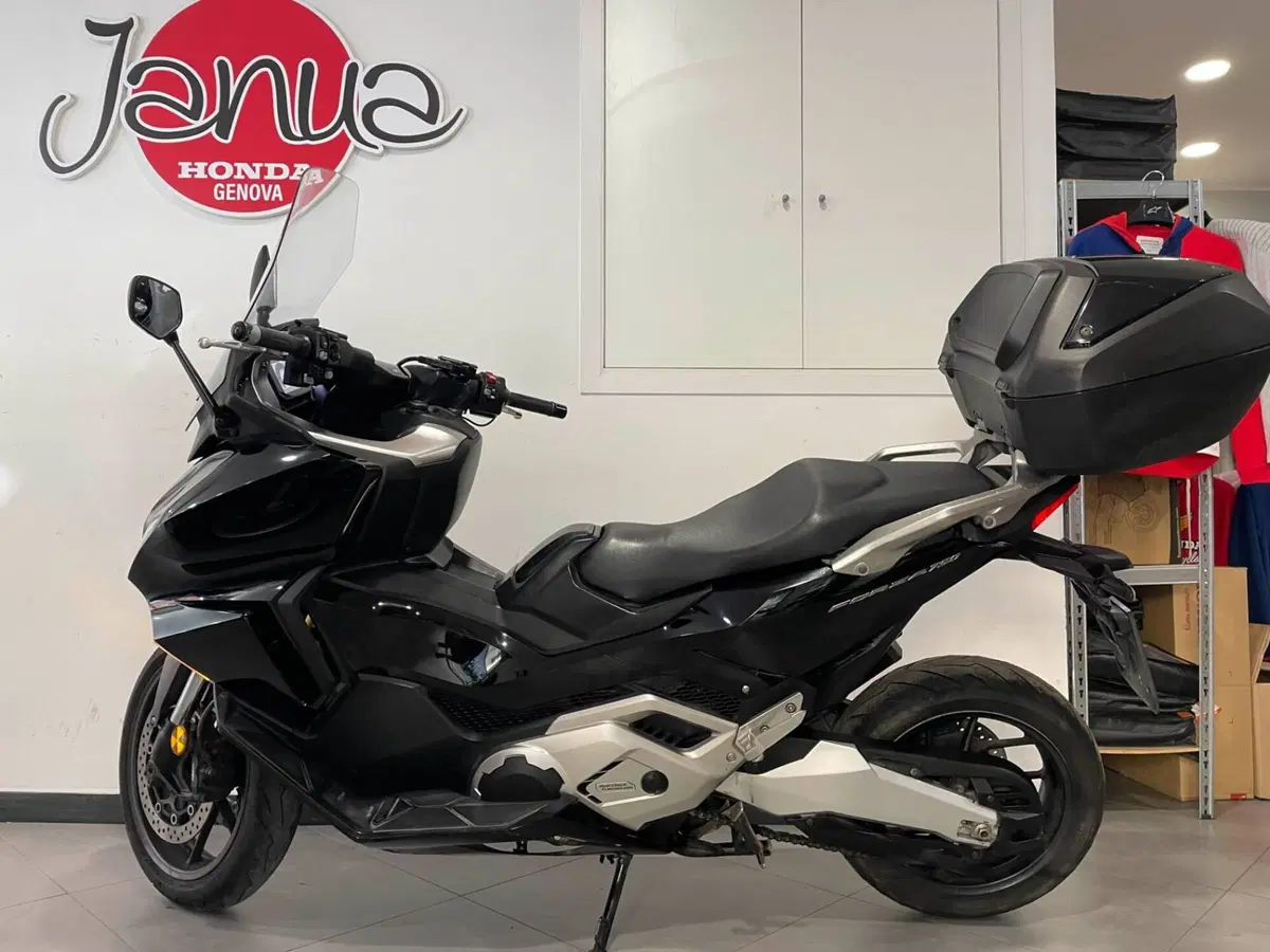 Honda Forza 750 DCT (2021 - 24) (4)