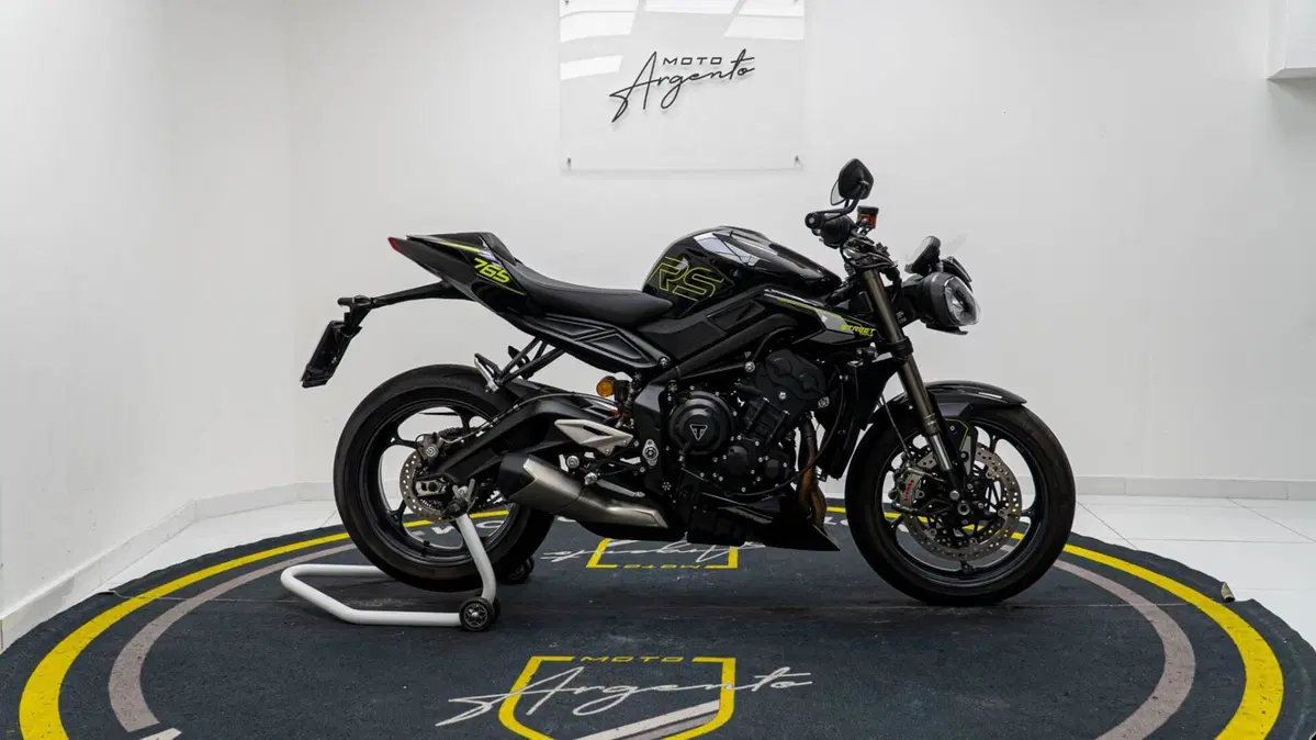 Triumph Street Triple 765 RS (2023 - 26) (3)