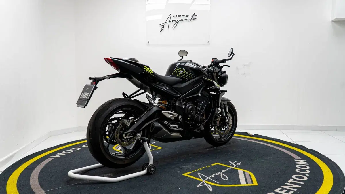 Triumph Street Triple 765 RS (2023 - 26) (4)