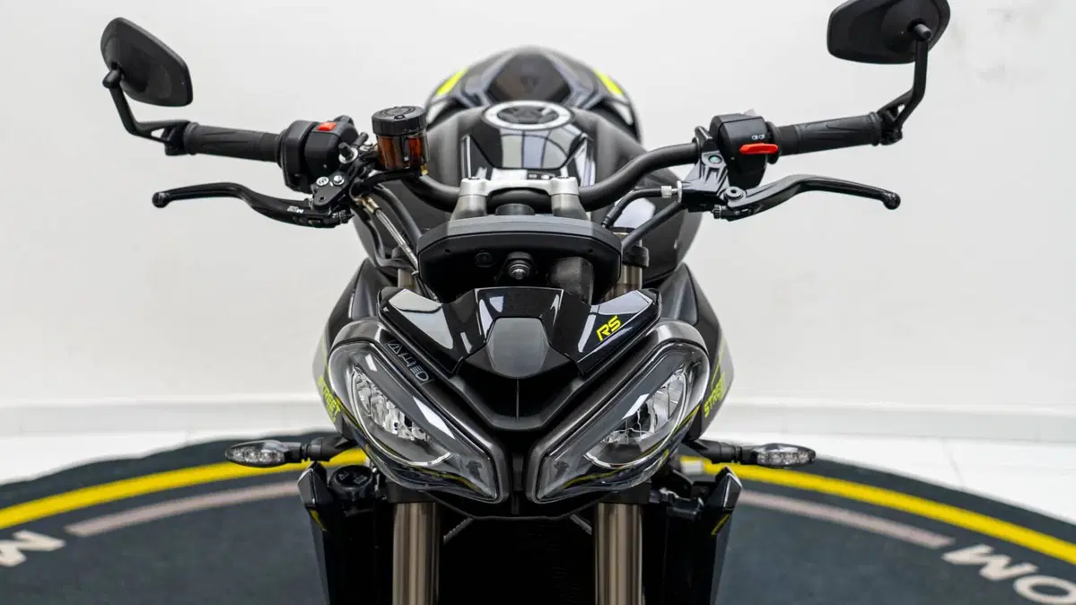 Triumph Street Triple 765 RS (2023 - 26) (10)