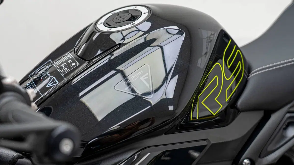 Triumph Street Triple 765 RS (2023 - 26) (12)