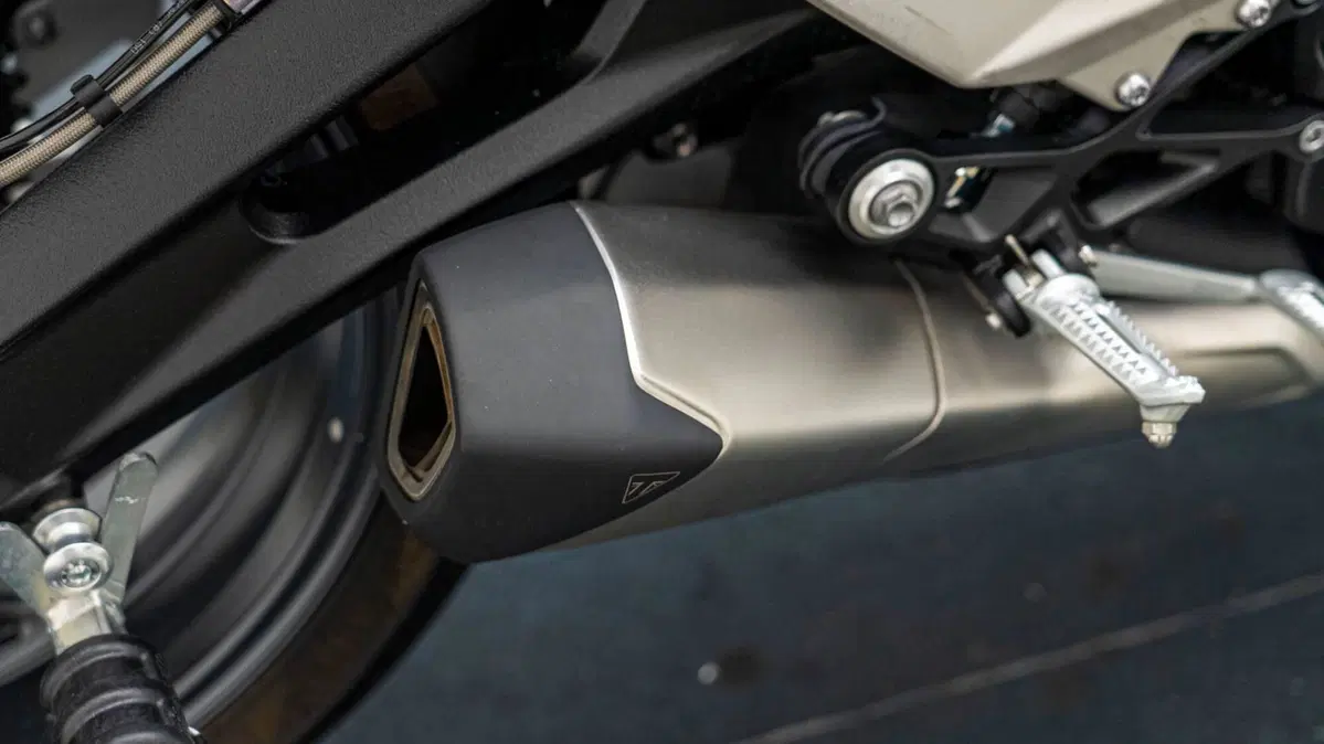 Triumph Street Triple 765 RS (2023 - 26) (14)