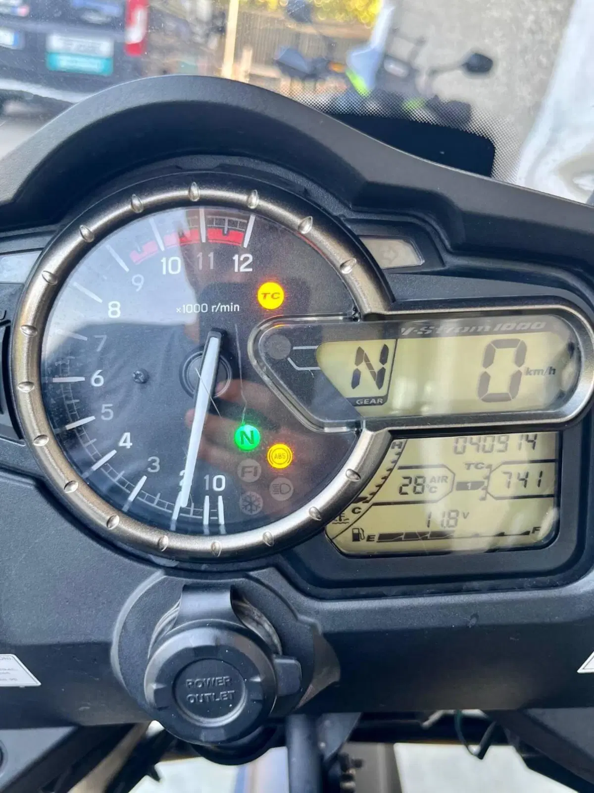 Suzuki V-Strom 1000 (2006 - 16) (7)