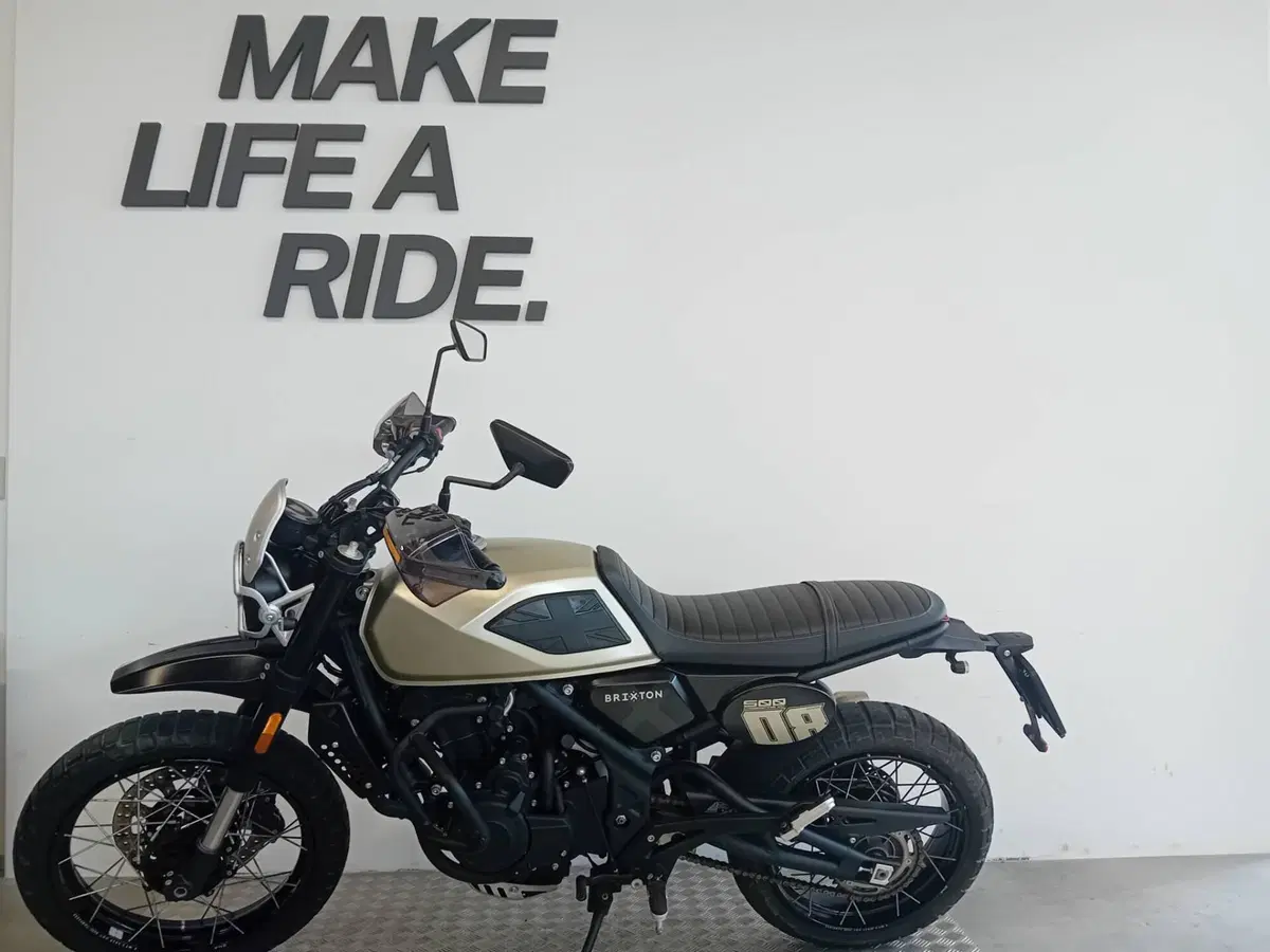 Brixton Motorcycles Crossfire 500 XC (2022 - 26) (2)