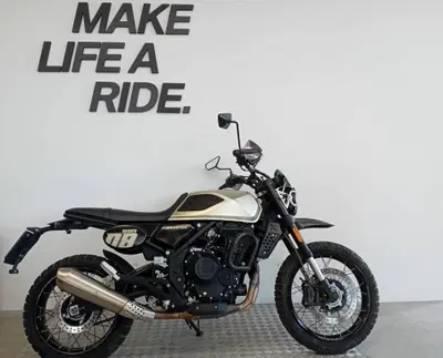 Brixton Motorcycles Crossfire 500 XC (2022 - 26) usata