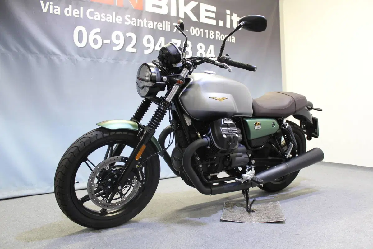 Moto Guzzi V7 Stone Centenario (2021 - 22) (12)