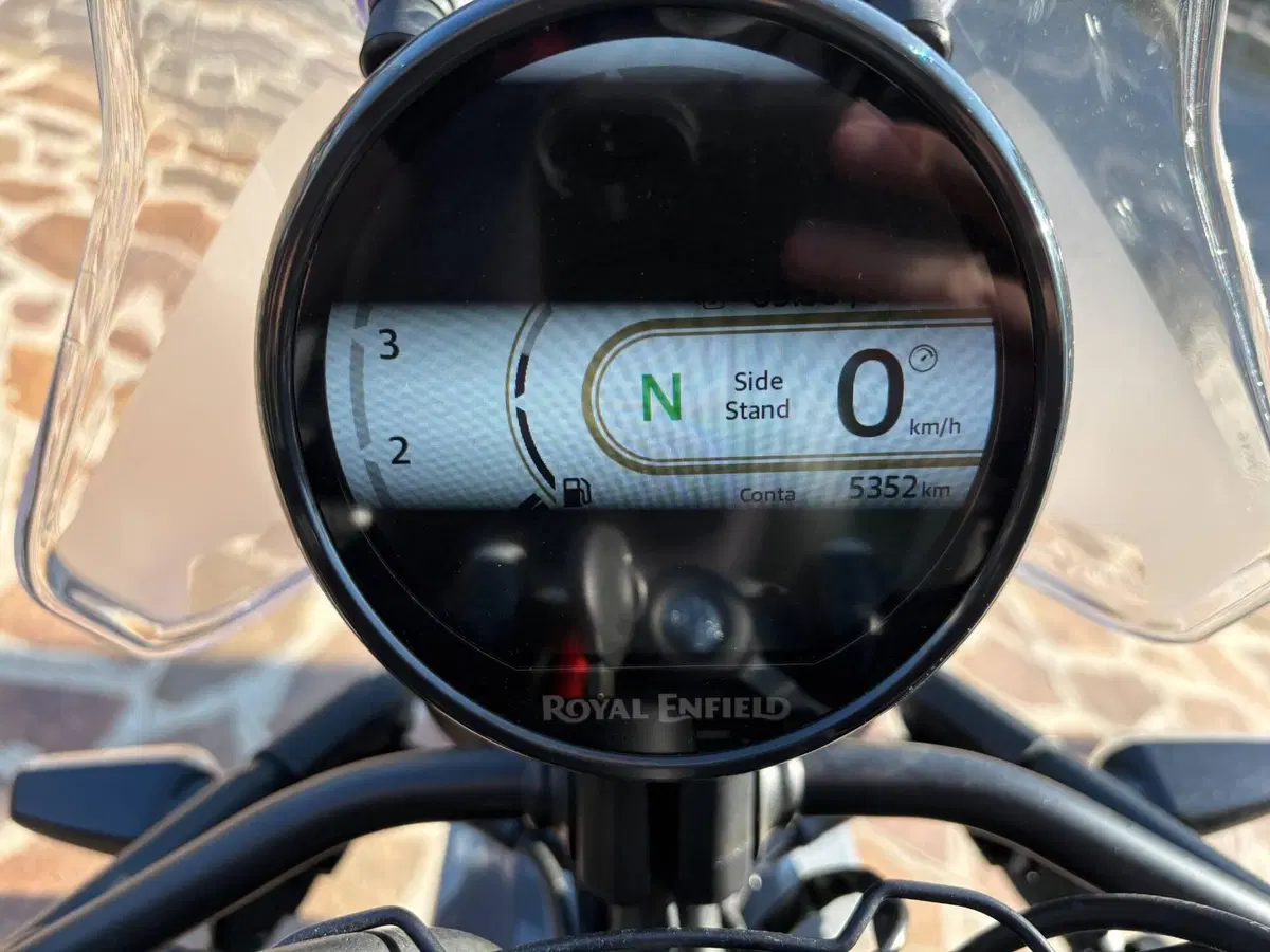 Royal Enfield Himalayan 450 (2024 - 26) (2)